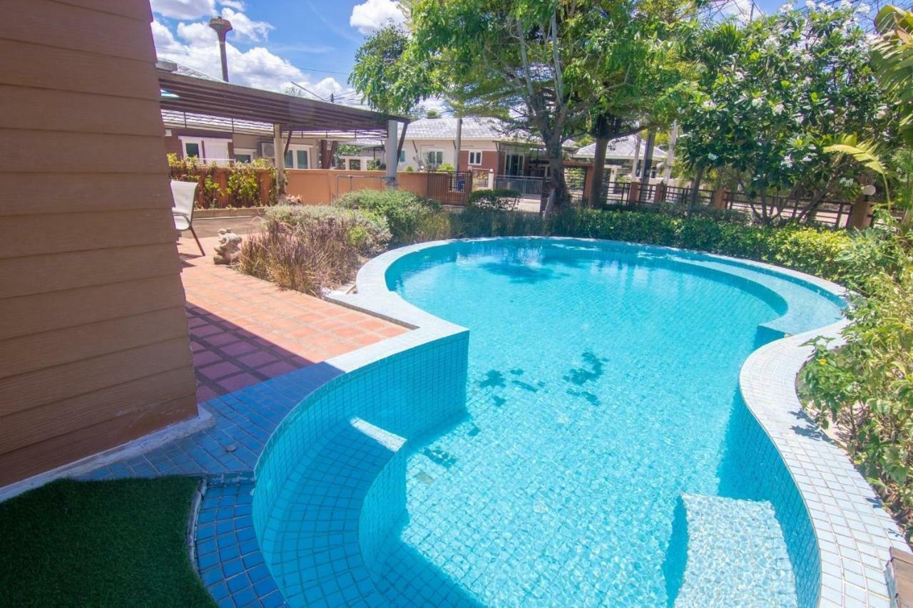 Kiri Nakara Hotel Hua Hin Bagian luar foto
